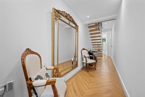 Ravensbourne Avenue, Shortlands, BR2