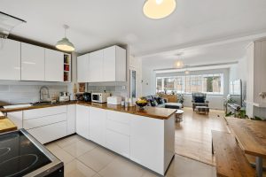 The Glen, Shortlands, Bromley, BR2