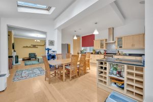 Queensmead Road, Shortlands, BR2