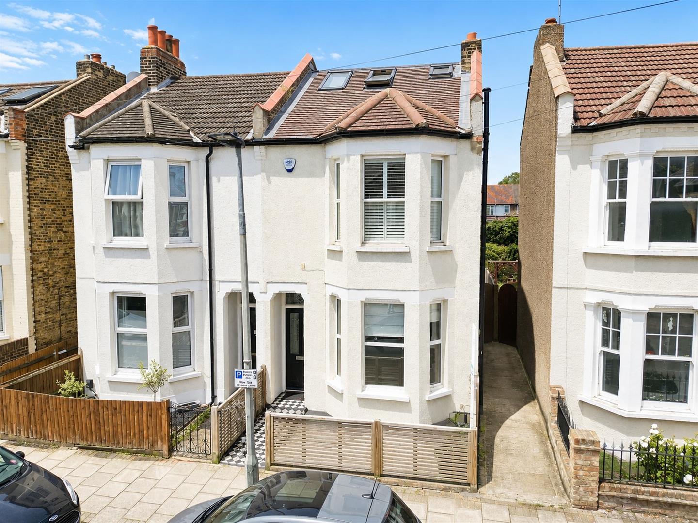 Bromley Gardens, Shortlands, BR2