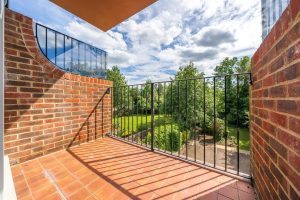 Bromley Road, Beckenham, BR3