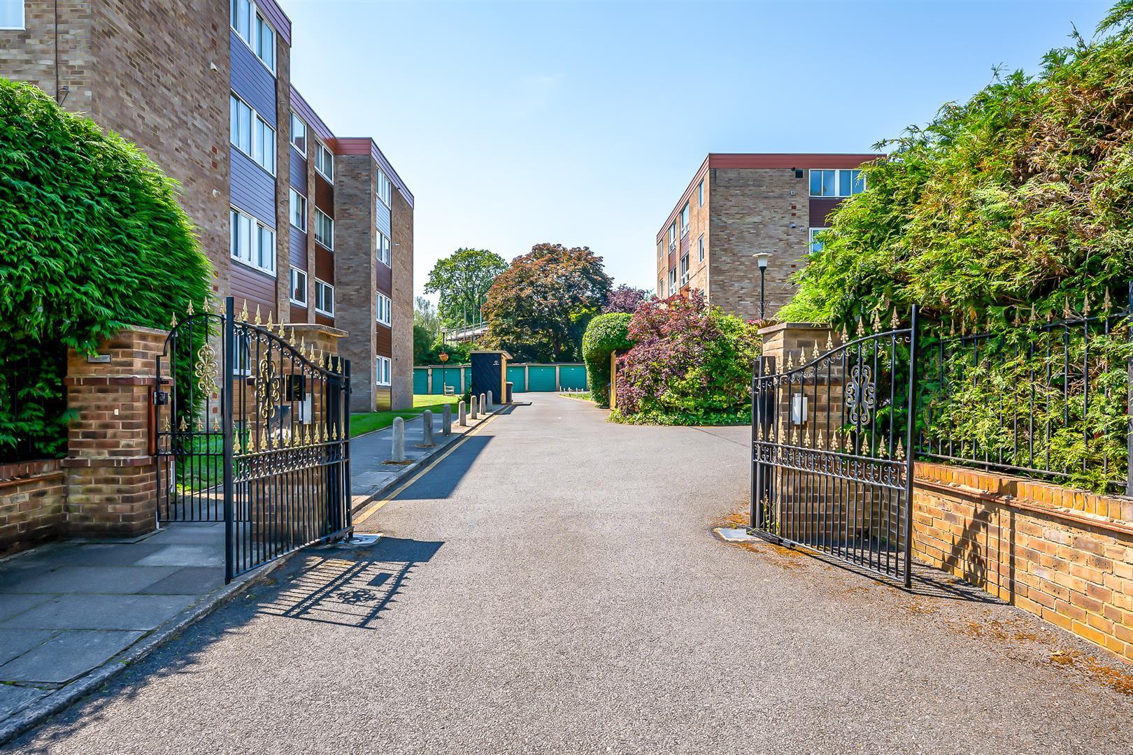 Shortlands Grove, Shortlands, BR2
