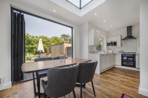 Ravensbourne Avenue, Shortlands, BR2