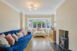 Bourne Vale, Hayes BR2