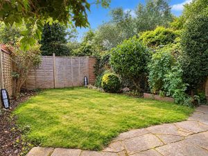 Cheveney Walk, Shortlands, Bromley, BR2